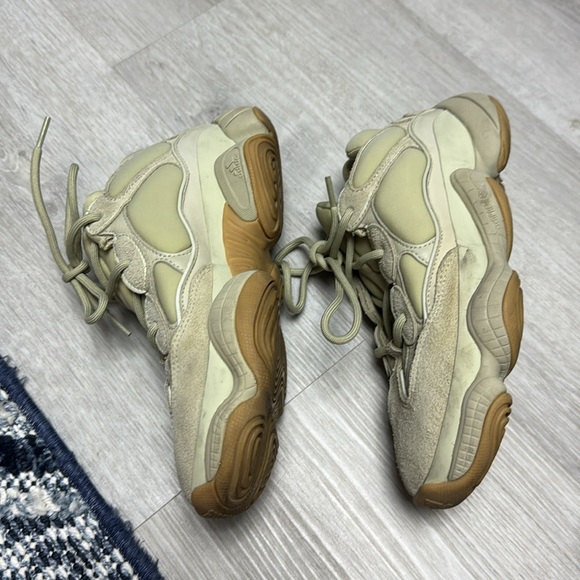 Authentic yeezy ortholite 500 stone - Picture 3 of 5